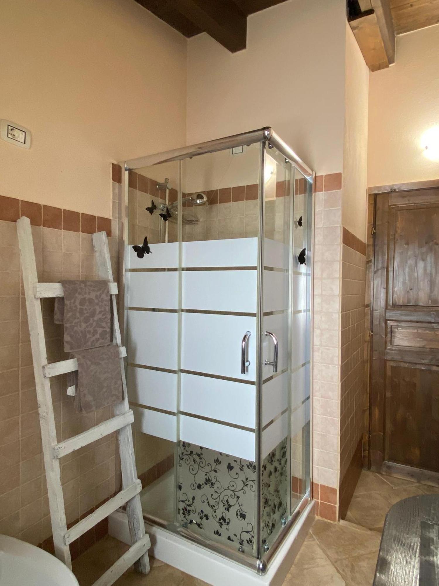 איגלסיאס Alex'S Apartment מראה חיצוני תמונה